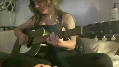 Pantiesofthefae online show from 11-11-25, 10:54