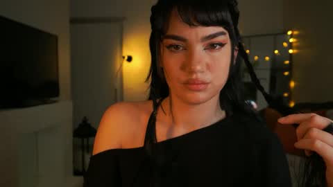 Kristina Kriss online show from 10-10-25, 06:29