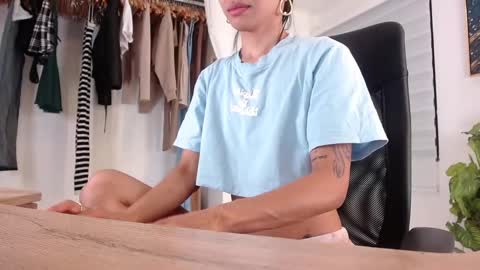 Paolita online show from 01-29-25, 03:44