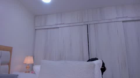 Paola  online show from 01-31-25, 07:08