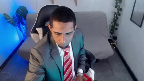 Snapshot of paolo_blaze chatting on 02-14-26, 02:03 PAOLO online show from 02-14-26, 02:03