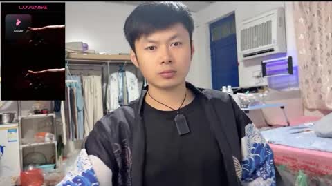 Snapshot of paopaotang61 chatting on 10-14-25, 11:00 paopaotang61 online show from 10-14-25, 11:00