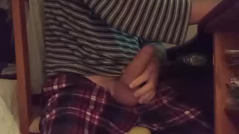 Snapshot of papa848411_84 chatting on 09-09-25, 12:43 papa848411_84 online show from 09-09-25, 12:43