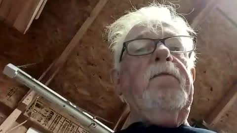 Snapshot of papajb70 chatting on 03-09-25, 03:22 papajb70 online show from 03-09-25, 03:22