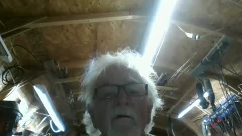 Snapshot of papajb70 chatting on 12-21-25, 02:51 papajb70 online show from 12-21-25, 02:51