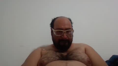 Snapshot of papi_adiel4 chatting on 01-14-25, 08:20 papi_adiel4 online show from 01-14-25, 08:20