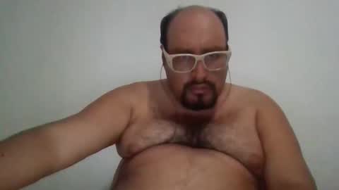 Snapshot of papi_adiel4 chatting on 03-08-26, 12:52 papi_adiel4 online show from 03-08-26, 12:52