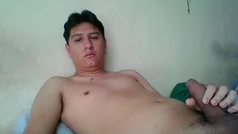 papi_daddy01 online show from 02-26-25, 02:36