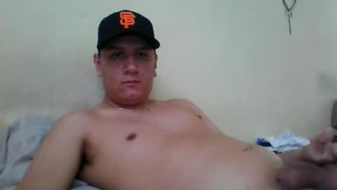 papi_daddy01 online show from 03-11-25, 06:19