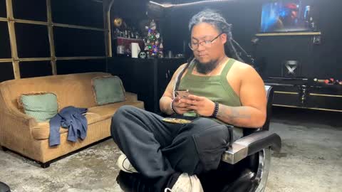 papi_krizz online show from 12-11-24, 03:56