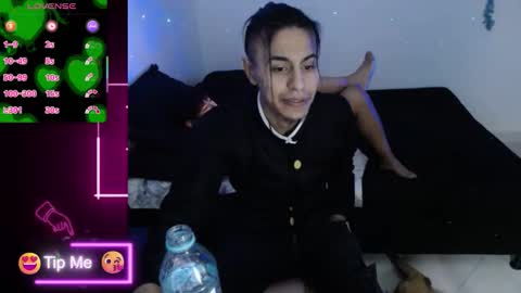 papi_mami_live_ online show from 11-22-25, 03:27