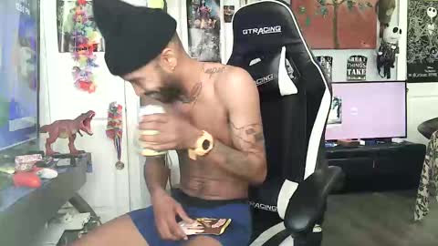 Snapshot of papian0 chatting on 01-18-26, 05:50 papian0 online show from 01-18-26, 05:50