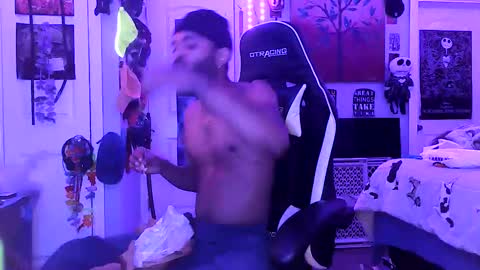 Snapshot of papian0 chatting on 02-19-26, 01:23 papian0 online show from 02-19-26, 01:23