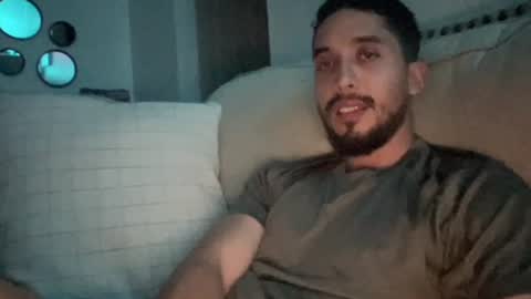 Snapshot of papicubano_guapo23cm chatting on 07-01-26, 06:04 papicubano_guapo23cm online show from 07-01-26, 06:04