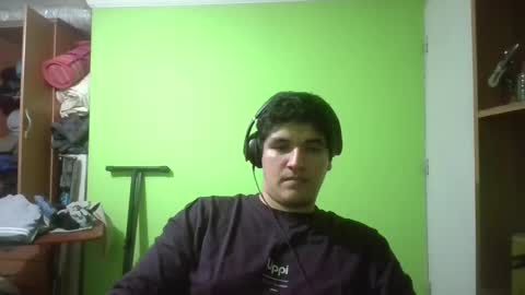 Snapshot of papitowilly999 chatting on 02-08-25, 02:26 Papito online show from 02-08-25, 02:26