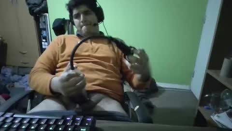 Snapshot of papitowilly999 chatting on 10-06-25, 12:19 Papito online show from 10-06-25, 12:19