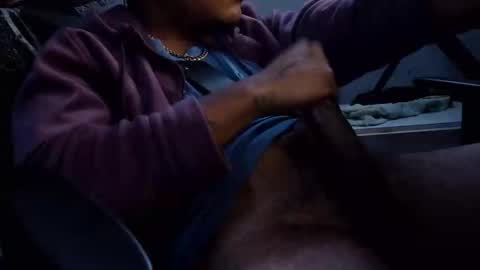 Snapshot of papixfade chatting on 11-09-25, 02:10 papixfade online show from 11-09-25, 02:10