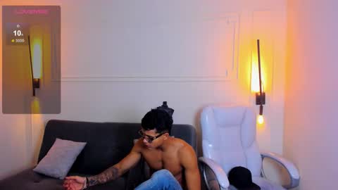 Ryan And Casper online show from 10-23-25, 09:46