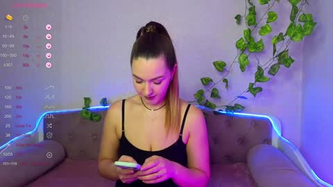 Snapshot of paradisepleasure_ chatting on 12-04-24, 03:48 Allie  Alex Thumbs up if you like us online show from 12-04-24, 03:48