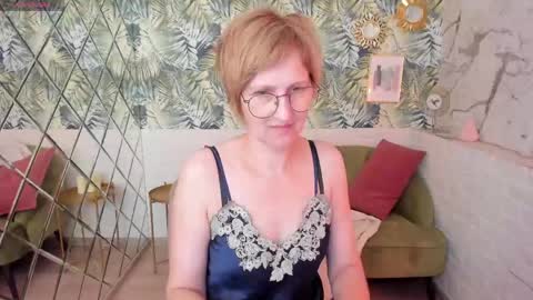 Paris online show from 05-31-26, 06:09