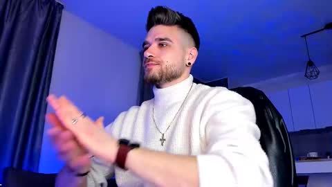 Paris online show from 02-23-25, 09:05