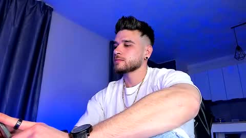 Paris online show from 03-07-25, 06:33