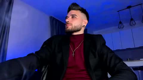 Paris online show from 09-26-25, 06:23