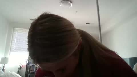 Snapshot of parisbaby2000 chatting on 02-26-26, 03:44 parisbaby2000 online show from 02-26-26, 03:44