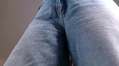 PARIS online show from 10-24-25, 07:43