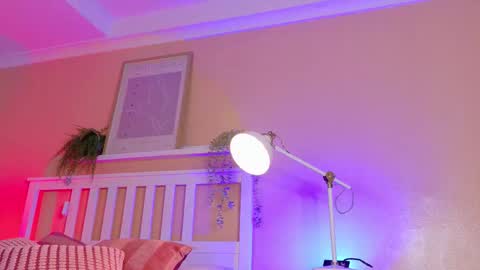 PARIS online show from 02-28-26, 08:10