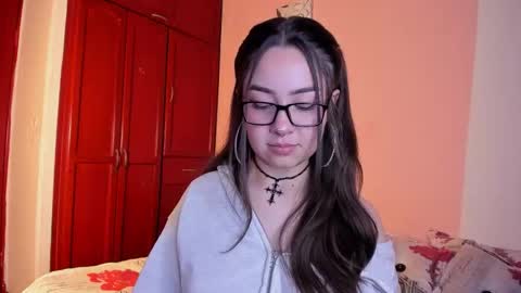 Snapshot of pariss_gold chatting on 10-08-25, 05:38 PARISS online show from 10-08-25, 05:38
