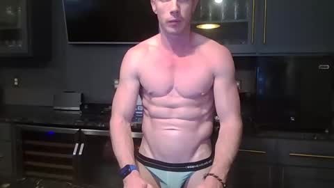 Snapshot of parkerflexes chatting on 12-15-25, 04:39 Parker online show from 12-15-25, 04:39