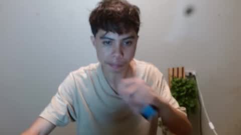 Snapshot of parkseo_yeon chatting on 01-10-26, 10:17 HENRY online show from 01-10-26, 10:17