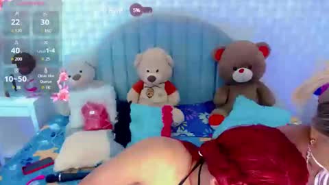 Snapshot of party_duo_trans chatting on 02-21-25, 05:02 sara y cata online show from 02-21-25, 05:02