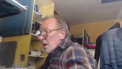 pascal88881 online show from 12-09-24, 08:44