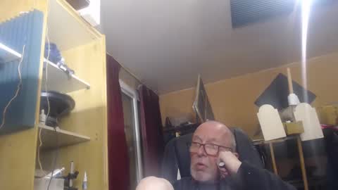 pascal88881 online show from 12-25-24, 11:10