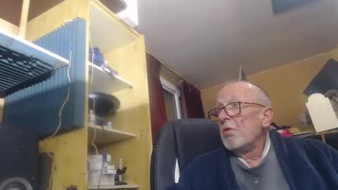 pascal88881 online show from 12-27-24, 06:42