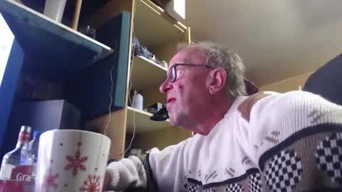 pascal88881 online show from 10-12-25, 07:07