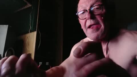 pascal88881 online show from 10-13-25, 10:43