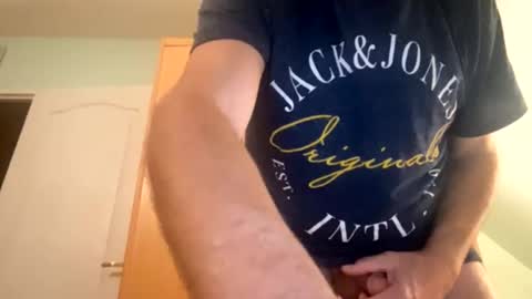 pascalou02 online show from 12-03-25, 06:06