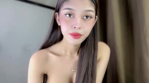 Snapshot of passion_de_amor18 chatting on 05-31-26, 02:46 Tasty Alice online show from 05-31-26, 02:46