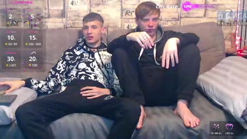 Max tall dark-haired guy with tattoos and Phil blond-haired online show from 03-27-26, 01:22