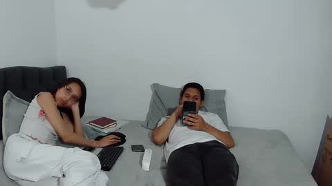 Katalleya and Steban online show from 12-15-25, 07:40