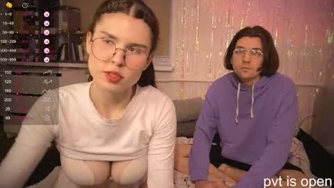 Snapshot of passiondesire_ chatting on 02-08-26, 02:42 Zoe online show from 02-08-26, 02:42