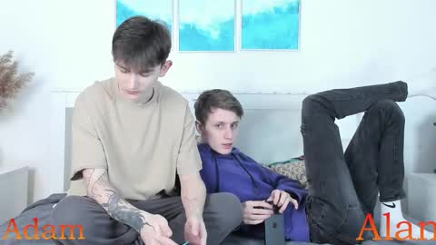 Snapshot of passionprince69 chatting on 02-12-26, 03:40 Alan online show from 02-12-26, 03:40