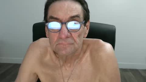 Bob online show from 09-26-25, 02:43