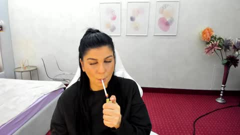 Snapshot of patriciakeys chatting on 12-30-24, 05:48 Patricia online show from 12-30-24, 05:48