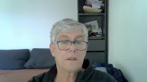 patrick5275 online show from 12-11-24, 01:17