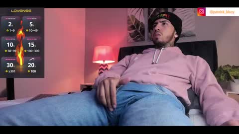 Snapshot of patrick_foster chatting on 02-11-25, 01:31 patrick_foster online show from 02-11-25, 01:31