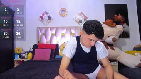 Snapshot of patrick_sanzzz chatting on 12-03-25, 06:39 Patrick online show from 12-03-25, 06:39